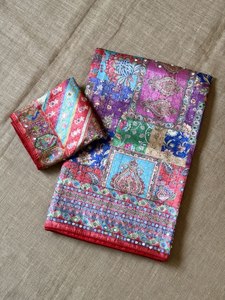 Sari de luxe en soie Dola Heritage, modèle Maharani, entièrement tissé Jari, pour grandes célébrations, avec tissage classique sur toute la surface - Product Image 3