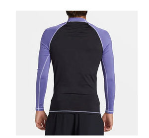 T-shirt de course à compression ajusté pour homme, respirant, en spandex/polyester, manches longues, couleurs et motifs personnalisables - Product Image 2