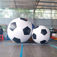 Ballons de plage gonflables personnalisés en gros, durables, flotteurs de piscine, jeux aquatiques extérieurs pour enfants, designs multicolores, ballons de football en PVC