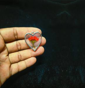 Nouvel Arrivée Vintage Style Floral Orgone Pendentif Collier Meilleure Qualité Fleur Séchée Résine Artisanat Mode - Product Image 1