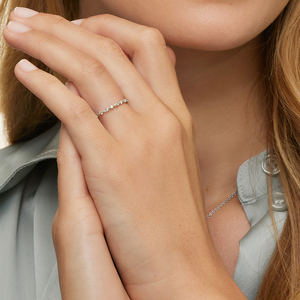 Bague en V contournée avec diamants marquise et ronds alternés LR - Product Image 3