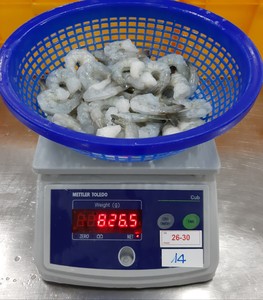 Vietnam High Quality Frozen Vannamei <b>Shrimp</b> Headless Tail on Size 26-30 Raw Peel Deveined Bulk Bag Good Price - Product Image 1