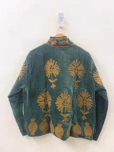 Chaqueta Corta Reversible de Terciopelo Verde Oscuro Hecha a Mano de Lujo Premium para Mujer, Elegante Chaqueta de Manga Larga con Cuello Alto Mandarín - Product Image 2