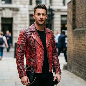 เสื้อแจ็คเก็ตหนังลายสก็อตแบบมีฮู้ดสำหรับเด็กผู้ชาย  รุ่น Python Leather Bomber Jacket  เหมาะสำหรับใส่ขี่มอเตอร์ไซค์  ระบายอากาศได้ดี  ใส่สบายในฤดูร้อน  แฟชั่นลำลอง - Product Image 3