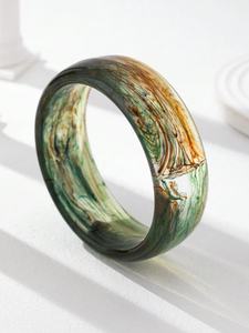 Brazalete de Resina Hecho a Mano, Diseño Único y Natural, Ancho y Grueso, Patrón de Remolino Verde y Azul, Joyería Artesanal de Resina - Product Image 5