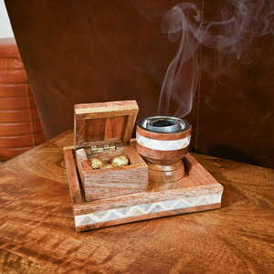 Nouveau design – Brûleur d'encens Bakhoor haut de gamme avec plateau et boîte – Ensemble de brûleurs Bakhoor en os incrusté d'Inde - Product Image 4