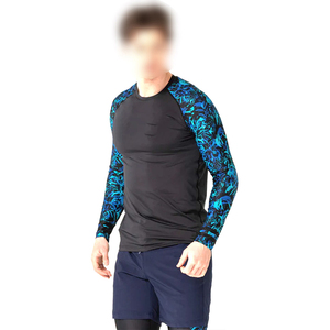 Rashguard pour homme, coupe ajustée, en spandex et polyester, manches longues, sublimation, avec design imprimé personnalisé - Product Image 4