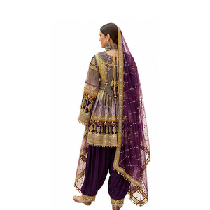 Vestido tradicional indio, pakistaní y afgano Kuchi de seda morada con bordado dorado, vestido Kuchi afgano holgado hasta el suelo para mujer - Product Image 2