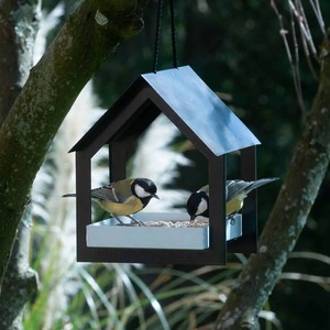 Station d'alimentation pour oiseaux suspendue en métal, décoration décorative pour jardin extérieur, patio - Product Image 3
