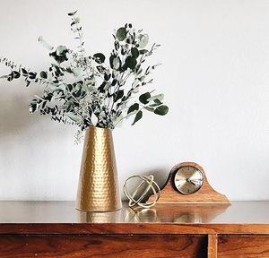 Vases à fleurs en métal, décoration de mariage, style Art Déco, logo gravé, plusieurs couleurs, petite taille, pour table, écologiques, faits à la main, Lavie - Product Image 1