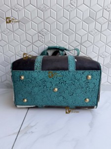 Bolsos de equipaje de cuero de vaca real, bolso hecho a mano de usos múltiples, bolso de viaje Unisex, tamaño grande, Color turquesa, pelo en Bolso de piel oculta - Product Image 2