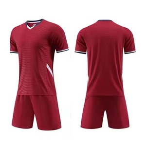 Uniforme de Fútbol OEM Producido con Confección de Precisión que Brinda una Estructura Cómoda, un Estilo Deportivo Moderno y Duradero - Product Image 1