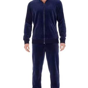 Ensemble de survêtement en velours personnalisé avec sweat à capuche zippé et pantalon à cordon, en mélange de coton respirant, idéal pour l'hiver, haute qualité, vente en gros - Product Image 1