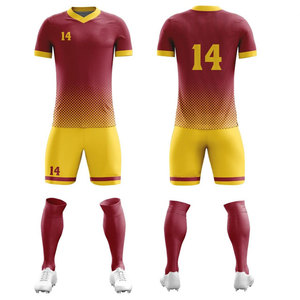 ชุดฟุตบอลผู้ใหญ่แบบกำหนดเอง พิมพ์ลายดิจิทัล เสื้อฟุตบอล OEM แบบกำหนดเอง แห้งเร็ว ชุดกีฬา โพลีเอสเตอร์ 100% - Product Image 4