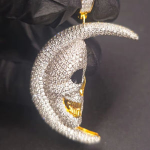 Colgante de Moissanita con Diseño de Calavera en la Luna, Estilo Hip Hop, Formas Únicas, Plata de Ley 925, Joyería Fina, Colgantes y Dijes - Product Image 1