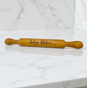 Rodillo de Madera con Caligrafía 'Faith Hope Love' para Uso en la Cocina, Clases de Cocina y Repostería Decorativa, Hecho a Mano en India - Product Image 3