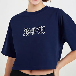 เสื้อยืดครอปผู้หญิงสุดหรู ผ้าเนื้อนุ่ม สวมใส่สบายทุกวัน เสื้อผ้าฤดูร้อนน้ำหนักเบา ทันสมัย - Product Image 1