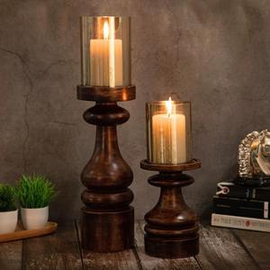 Supports de bougies en bois avec bougeoirs en verre - Product Image 1