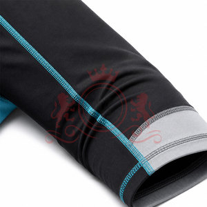 Modern <b>Compression</b> Sports <b>Shirt</b> With Soft Stretch Material Rash Guard <b>For</b> <b>Men</b> And Women Rash Guard - Product Image 5