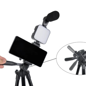 Offre Spéciale : Kit d'éclairage vidéo portable en alliage d'aluminium avec trépied pour <span class=keywords><strong>studio</strong></span> photo - Product Image 2