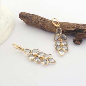 Boucles d'oreilles pendantes en argent sterling 925 plaqué or 14 carats avec quartz clair en forme de poire, bijoux faits à la main pour femmes, ensemble cadeau en gros - Product Image 6