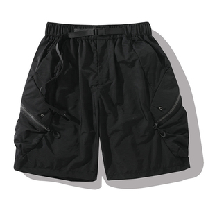 Shorts cargo noirs pour hommes, taille élastique, séchage rapide, fermetures éclair, style décontracté, longueur bermuda, couleur unie, tissu tissé - Product Image 1