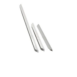 โปรไฟล์อะลูมิเนียมอัลลอยด์ซีรีส์ 6000 สำหรับยานยนต์ พร้อมบริการตัดและดัด - Product Image 1