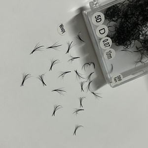 High Demand Handmade Natural Soft Wispy Fans 5D Mix Length Korean PBT Premade Volume Lashes for Professional Lash Artists - Product Image 2