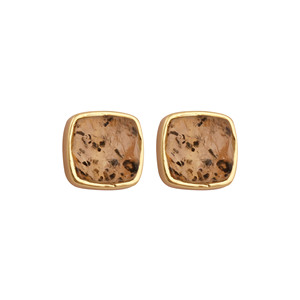 Boucles d'oreilles clous carrées plaquées or avec pierre précieuse naturelle Herkimer taille coussin - Bijoux classiques faits à la main, cadeau d'anniversaire pour elle - Product Image 4