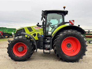 Tracteur agricole Claas AxioN 850 - Product Image 2