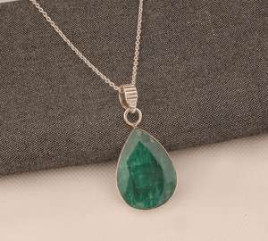 NIKHIL GEMS Collier de fiançailles vintage avec émeraude taille poire, pendentif en argent sterling 925, bijoux fins en pierres précieuses, évaluation par une tierce partie - Product Image 6