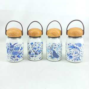 Offre Spéciale – Gobelet Isotherme 100 % Acier Inoxydable à Motifs Floraux avec Couvercle en Bois – Léger, Écologique et Portable pour Café et Thé en Voyage - Product Image 6