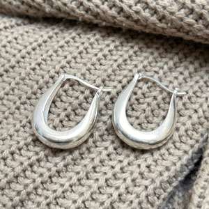 Pendientes de Aro en Forma de Lágrima, Minimalistas, Plateados, de Latón, para Mujer, Regalo, Venta al Por Mayor - Product Image 1