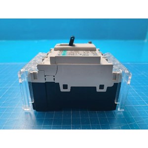 Disjoncteur différentiel Fuji EW32EAG-3P020 d'occasion – Pièces détachées d'équipement semi-conducteur de la génération précédente - Product Image 6