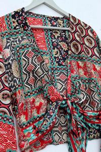 Nouvelle arrivée Wrap Boho Tie Top à la mode nouveau haut portefeuille en soie imprimé pour l'été et confortable avec décontracté - Product Image 2