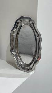 Assiette ovale en acier inoxydable poli miroir avec design de bordure personnalisé, taille sur mesure, écologique, pour servir les aliments, vaisselle élégante - Product Image 3