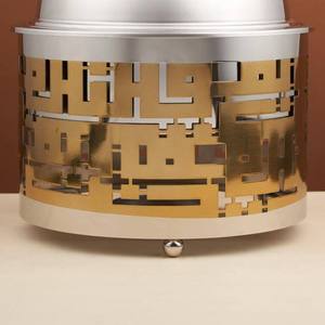 Calentador de Buffet de Lujo Redondo de Acero Inoxidable Bicolor con Caligrafía Árabe Kufic Recortada y Tapa de Cúpula, Individual - Product Image 6