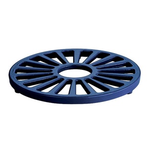 Sous-plats ronds en aluminium bleu faits à la main, résistants à la chaleur, de qualité supérieure, écologiques, pour la table - Product Image 1