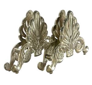 Artistic Metal Napkin Holder For Luxury Dining <b>Tables</b> Stylish Kitchen Decoration And Elegant Tissue Storage Solutions - Product Image 6