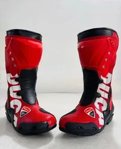 รองเท้าบูทหนังแท้สำหรับขี่มอเตอร์ไซค์ Ducati รองเท้าบูทสำหรับแข่งรถมอเตอร์ไซค์ อุปกรณ์ขี่รถสปอร์ตไบค์ รองเท้าสำหรับนักขี่ - Product Image 2