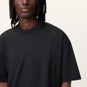 T-shirts formels pour hommes en coton 100% tricoté, coupe classique, avec logo imprimé en relief 3D personnalisé, couleur noire unie, confortables et tendance, vente en gros - Product Image 2