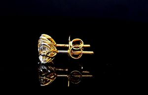 Pendientes de Diamantes Cultivados en Laboratorio con Certificación IGI, Oro Radiante de Doble Tono, Oro de 14K, Joyería Fina Elegante y Moderna para Bodas y Celebraciones - Product Image 4