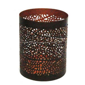 Bougeoir rond en métal fait à la main le plus vendu support décoratif couleur or pour hôtel et maison table au meilleur prix Inde - Product Image 4