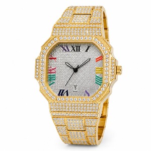 Montre de luxe unisexe en or jaune avec diamants, boîtier octogonal, mouvement à quartz analogique, cadran à chiffres romains, bracelet avec fermoir, 44 mm - Product Image 3