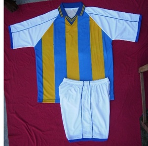 Camisetas de Fútbol Transpirables para Universidad, Camisetas de Fútbol Personalizadas con Estampado por Transferencia de Calor, Camisetas Cortas de Secado Rápido que Absorben la Humedad - Product Image 3