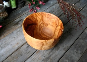 Bol à salade en bois écologique, cadeau de mariage, de Noël ou d'anniversaire pour elle ou lui, utilisation en cuisine - Product Image 2