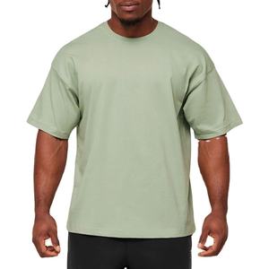 เสื้อยืดออกกำลังกายผู้ชาย พิมพ์โลโก้ได้ ไซส์ใหญ่ ทรงหลวม แขนสั้น ผ้าหนา ใส่เล่นกีฬาหรือฟิตเนสได้ - Product Image 1