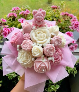 Hermosa Vela Decorativa con Ramo de Flores, Vela Perfumada Hecha a Mano para Bodas, Decoración del Hogar y Regalos, Precio al por Mayor - Product Image 2