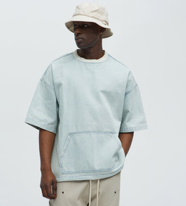 Camiseta de Hombre Oversize de Algodón 100% de Alto Gramaje con Lavado Ácido, Estampado Gráfico Vintage y Logotipo Personalizado, Estilo Gótico Urbano de Moda - Product Image 1