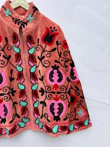 Chaqueta Suzani de Terciopelo Premium con Bordado de Granadas, Manga Larga, Cuello Alto, Estilo Bohemio, Ropa Exterior de Otoño para Mujer - Product Image 3